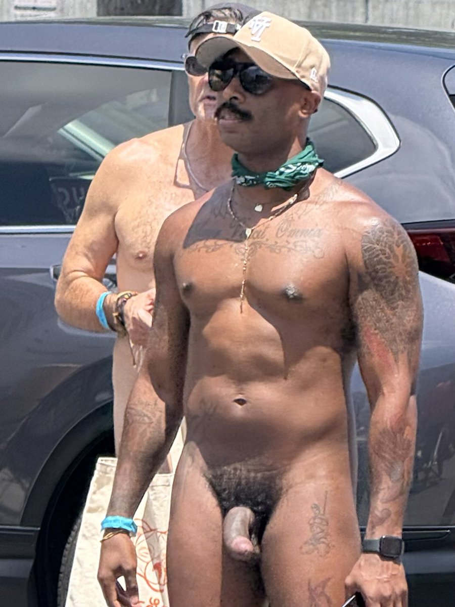Southbayboi74's tweet photo. More WNBR LA! https://t.co/Aa8WfoK8Ei