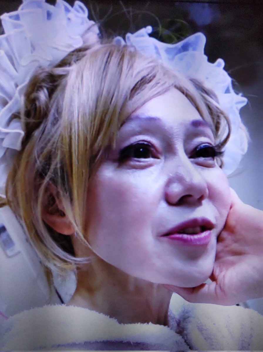 0NdNLLsO2xjaCBI's tweet photo. ザ・ノンフィクション
私が踊り続けるわけ 5
星愛美さん

今年還暦を迎え心身に葛藤を
抱えながらも後輩を育て自らの
表現へより磨きをかける姿は終始
美しく、画面越しでも涙が出た。
多くの方の想いを乗せて舞い
"この世界に生かされてます"の
言葉にはこちらこそ、の感謝。
是非又逢いに行きたい。 https://t.co/BbCQVulX9q