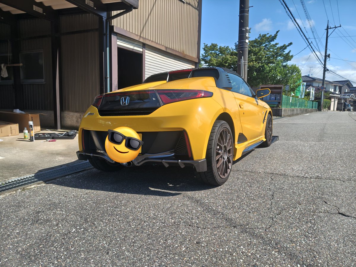 Fd2Mugenpower's tweet photo. 時間かかってクオリティもヘッタクレも無いけどなんとか無事装着完了
製作等嫌いではないけどスキルは絶望的だから仕事でもお願いはされるけどいつも困りながらやってる分自分の車になると尚適当な時がある気がした今日この頃です…(⁠￣⁠ヘ⁠￣⁠;⁠) https://t.co/aKuqd45VUA