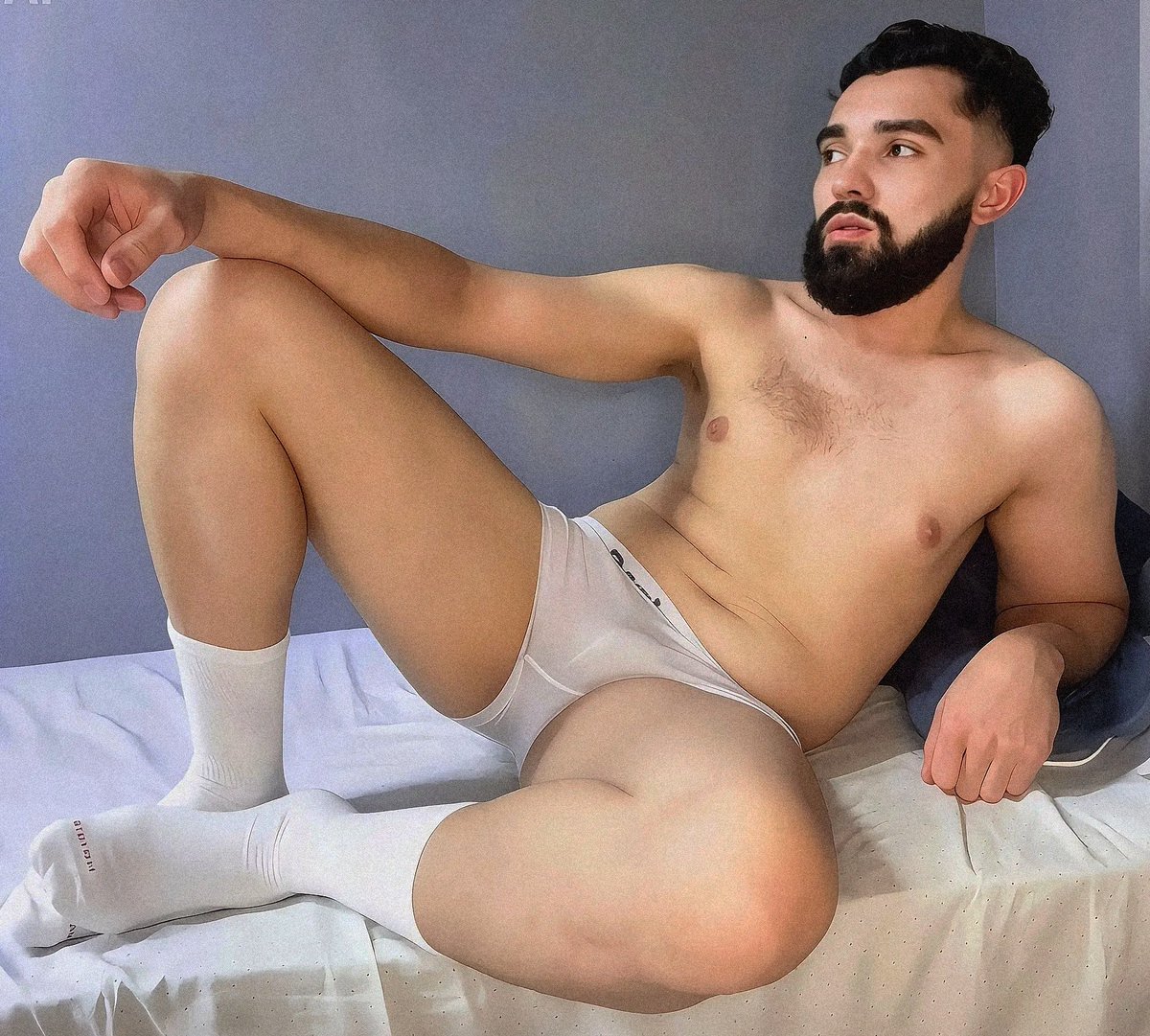 ncamente's tweet photo. 🩲+🧦: ❤️‍🔥 https://t.co/7ZheZKBSFW