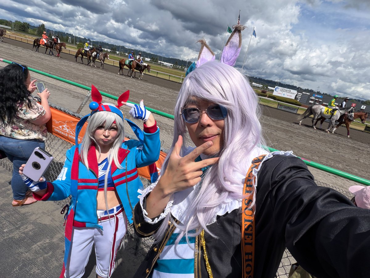 maullarmaullar's tweet photo. Had a great time at the @TracenNW meetup at Emerald Downs! Hope to see you all at the next PNW Umamusume event! 🐴 https://t.co/wmLeZgPtx2