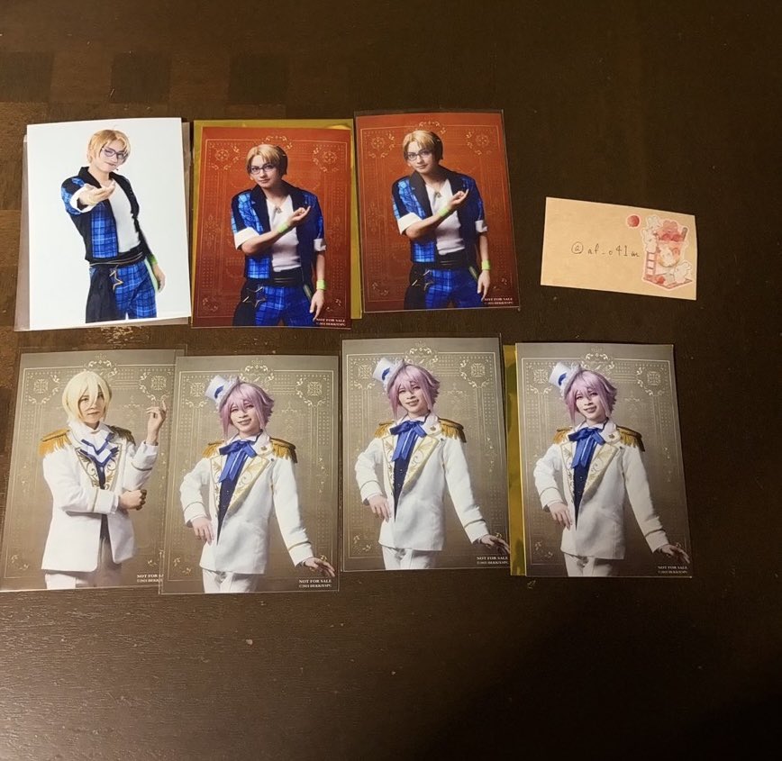 af_o41m's tweet photo. 【譲渡】あんステ -Requiem from Knights-  返礼祭 レクイエム DC チェクメ アクスタ チェキ風カード ランチェキ ランブロ 特典

譲￤画像参照

求￤定価(＋送料)
　　特典 200円/枚

・28日ソワレ前後現地手渡し優先
・Knightsはその他を含むお取引優先
・一部お声かけ中

お気軽にお声掛けください🌸 https://t.co/vsX6X3wD4w
