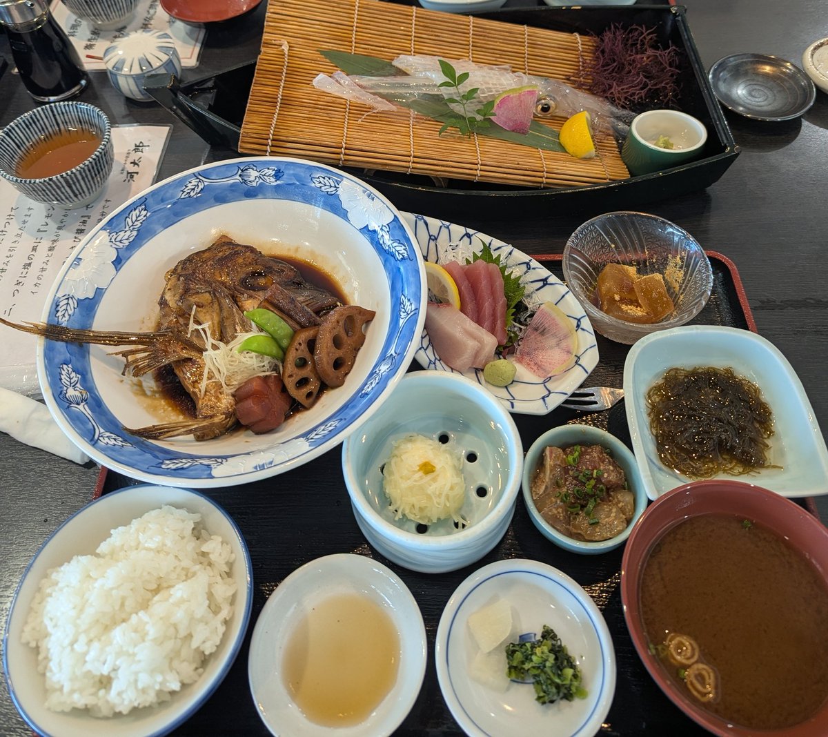Tanindamon's tweet photo. 四国行く予定が台風でキャンセルなったから、呼子来た！良い休日。 https://t.co/N4LApSJeH0