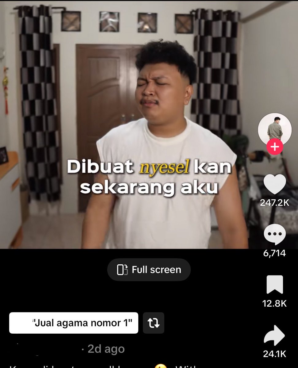 desintdwarl's tweet photo. bukannya bersuara klo presiden yg dipilih emang jelek ancur, malah masi aja kemusuhan sama nomor 1???? telat sadar jg gapapa kok drpd denial terus terusan sayyy https://t.co/BjYPhoczNb