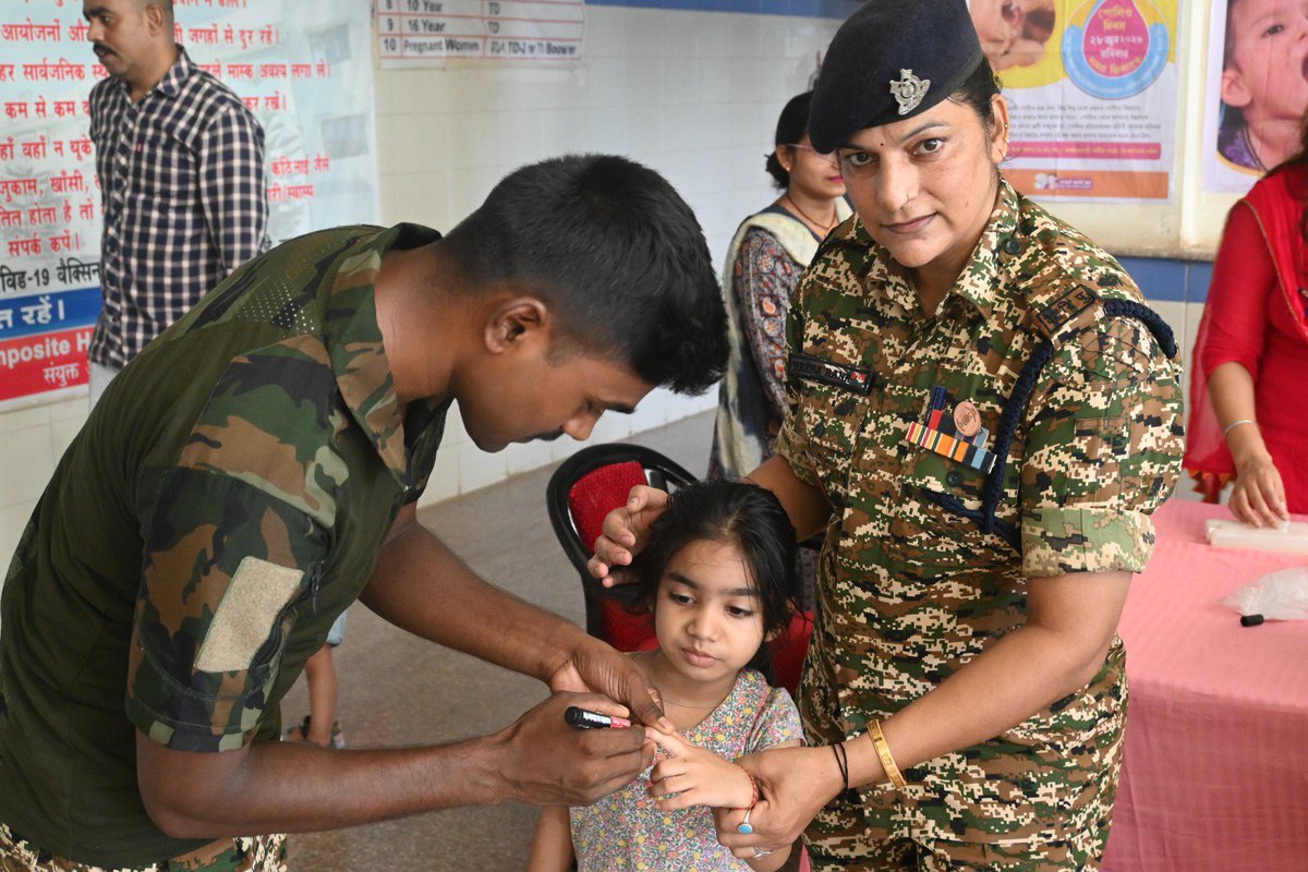 rangesilchar_05's tweet photo. "PULSE POLIO PROGRAME "

DIGP Range HQR Silchar campus 

Pulse Polio programe is an important initiative to protect every child from polio by administering polio drops. It helps ensure a healthy, polio-free future for the nation https://t.co/WWifVegtDX