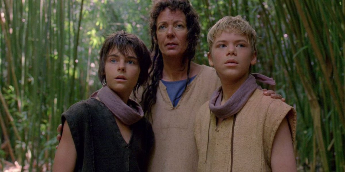 IR42D's tweet photo. #LOST جيكوب ~ اخوه 

#FROM الفتى ذو الرداء الأبيض ~ الرجل ذو الرداء الأصفر https://t.co/fPZSF8aRAi