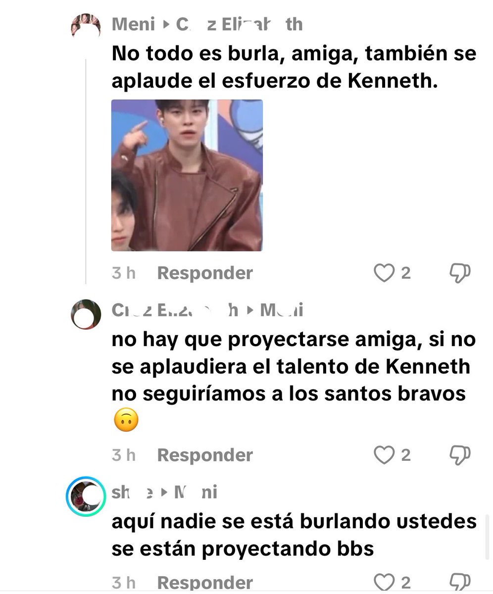 siuDual's tweet photo. Se burlan y todavía juran que no lo estaban haciendo ,lo peor es que revisando los perfiles TODAS son adultas 🫠,en lugar de reconocer el talento de KE se la pasan riéndose ,otra cosa por que siempre tienen que atacar a otras fans 🫩🫩🫪 https://t.co/IXndZKrbAO