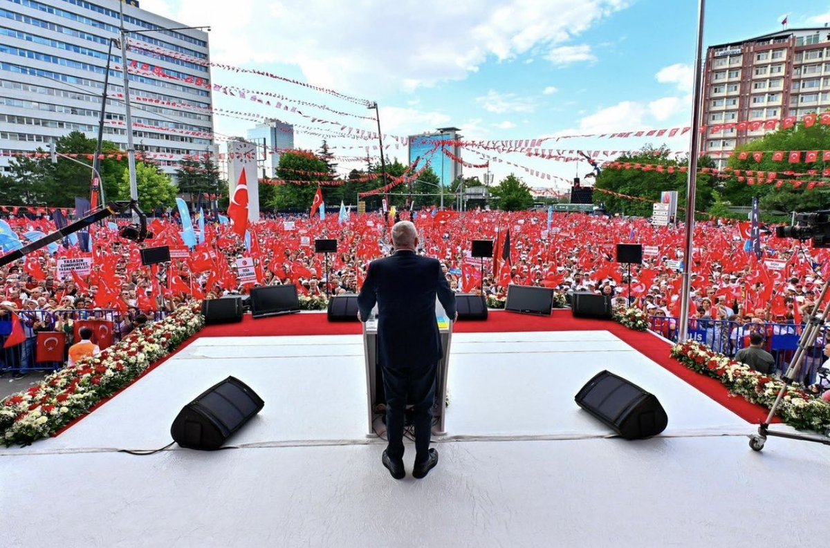 ayyuceturkestas's tweet photo. Dün Ankara Tandoğan Meydanında Türk Milletiçileri birkez daha tarih yazdı…

Ve dedi ki; bu topraklarda son sözü TÜRK MİLLETİ söyler!🇹🇷🇹🇷🇹🇷

Ne mutlu TÜRKüm diyene! https://t.co/4rVn62u13V