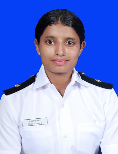 indiannavy's tweet photo. 🇮🇳⚓ History Leaps Ahead!

Ancy Sojan, CPO (PT), of the #IndianNavy has rewritten Indian athletics history by setting a New National Record in the Women's Long Jump with a stupendous leap of 6.88 m at the National Inter-State Senior Athletics Championships in Bhubaneswar.

She surpassed the  22-year-old National Record of 6.83 m set by  legendary Anju Bobby George in 2004.

Congratulations, Ancy, on this phenomenal achievement. Wishing you many more record-breaking leaps in the years ahead.

🇮🇳⚓ #NationFirst #SportsExcellence 
#Athletics #LongJump

@SpokespersonMoD 
@Media_SAI @afiindia