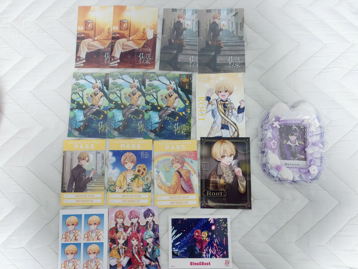 rtmz03's tweet photo. 求　現金

譲　画像のもの

お声掛けの際に希望額の提示お願いします。

うぃあすに2横浜2日目、アリツア東京公演、その他都内または横浜手渡しのみ

お気軽にお声掛けください。
 #すとぷりグッズ交換  #すとぷりグッズ買取 #るぅとくんグッズ交換  #るぅとくんグッズ交換 https://t.co/TofbFBRKhJ