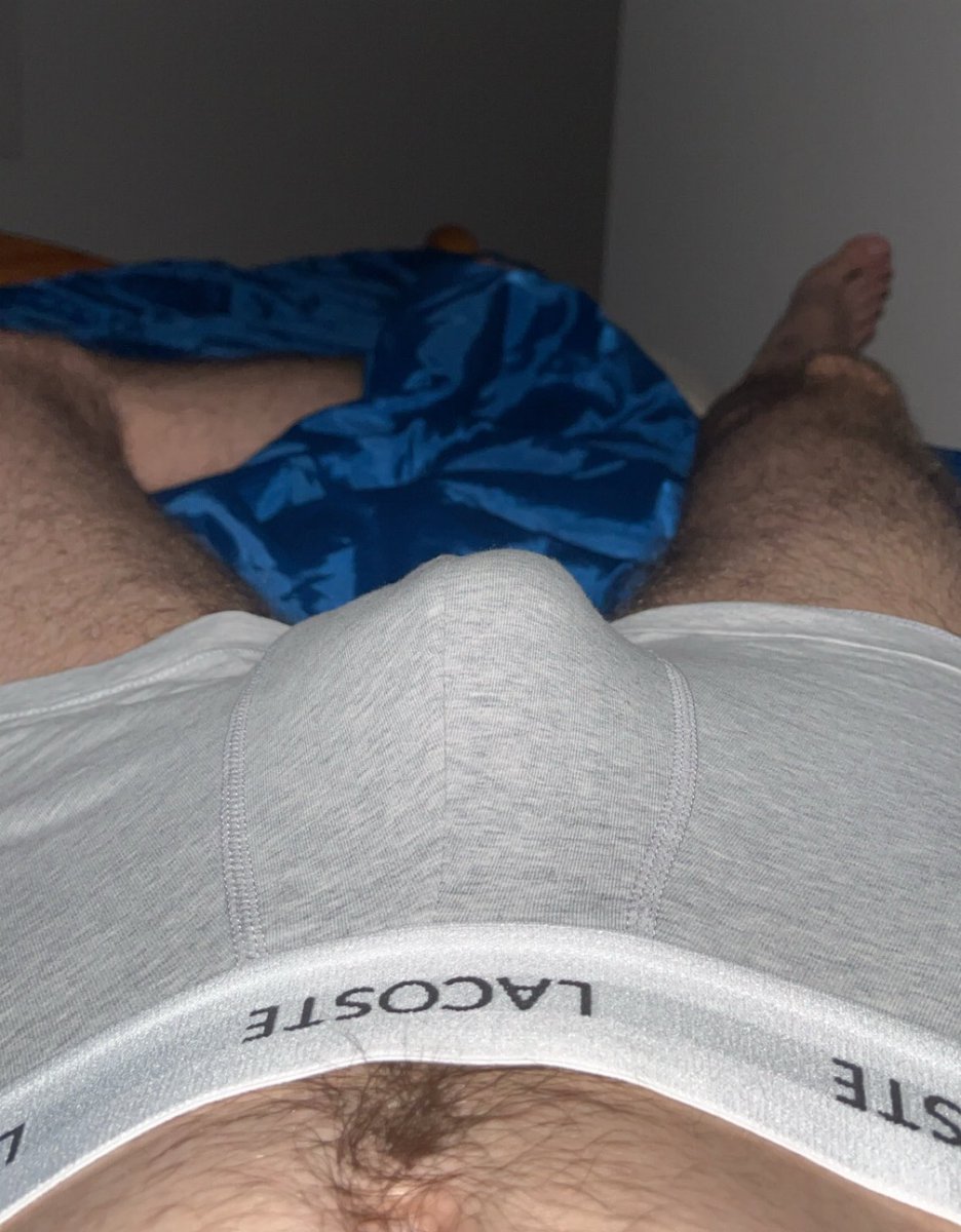 VersTiger777's tweet photo. Il fait trop chaud 🥵 https://t.co/bjKgO6FuW7