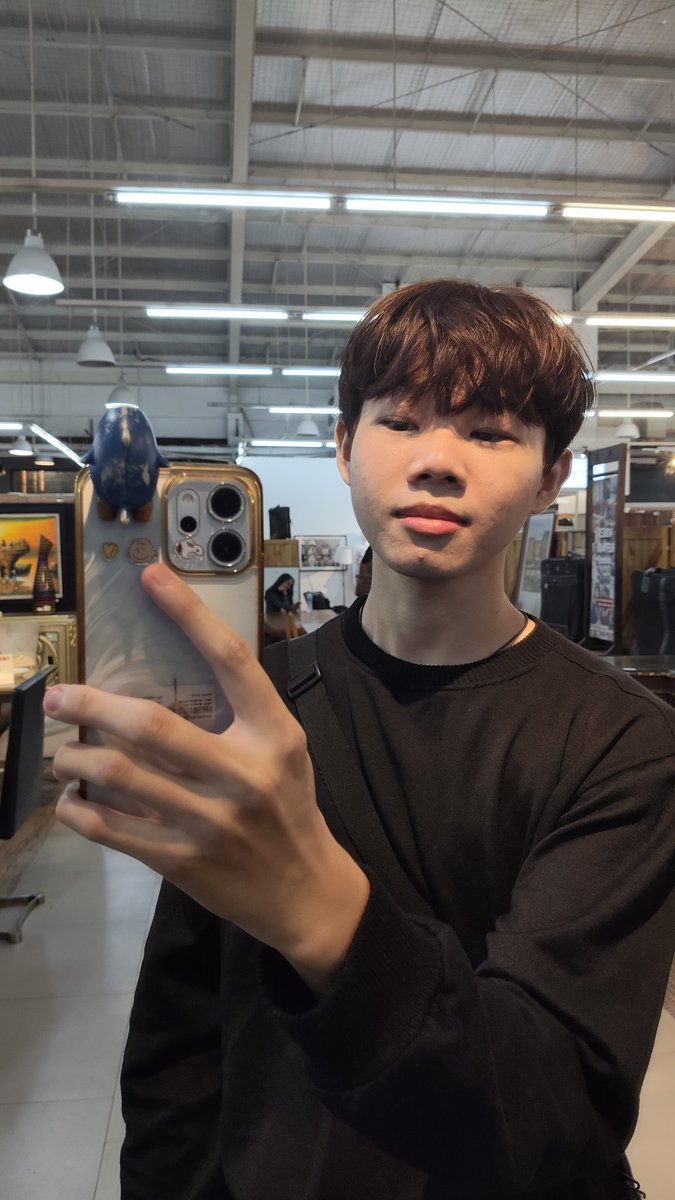 DannyTweet_'s tweet photo. Kemarin jalan2 sendirian, seru bngttt tpi psti lebih seru lagi kalau ada kamu 🙊 https://t.co/j0fzbVvOsY