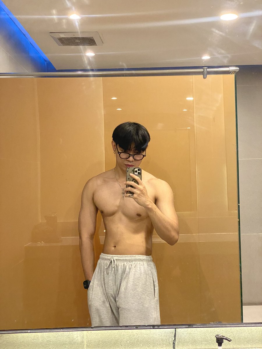 gabe tweet media