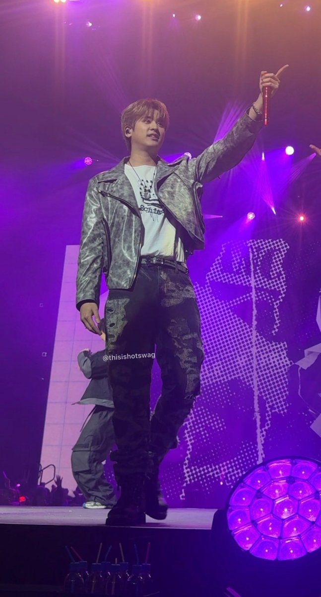 ThisIsHotSwag's tweet photo. cutie

#아이콘 #iKON #정찬우 #찬우 #CHANWOO #チャヌ #iKONinSydney #KMegaConcert https://t.co/xsAGXLpawN