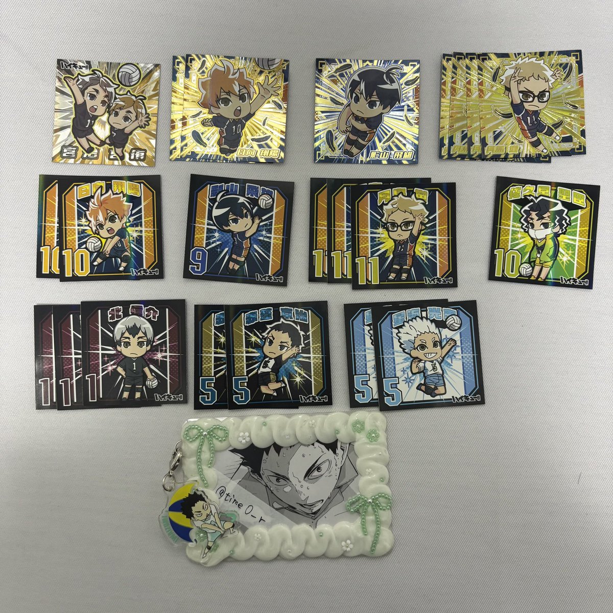 time0_r's tweet photo. 【交換/譲渡】
ハイキュー　シールグミ　ウエハース

譲：画像①〜④

求：同異種岩泉 or 150円/枚
ウエハースは場面写のみ求めてます
シクレは交換譲渡ともに🟥倍数含む取引のみ

譲渡はR以上は🟥同数必須
郵送希望です
よろしくお願いいたします🙇🏻‍♀️ https://t.co/Gi4ZeAEQbp