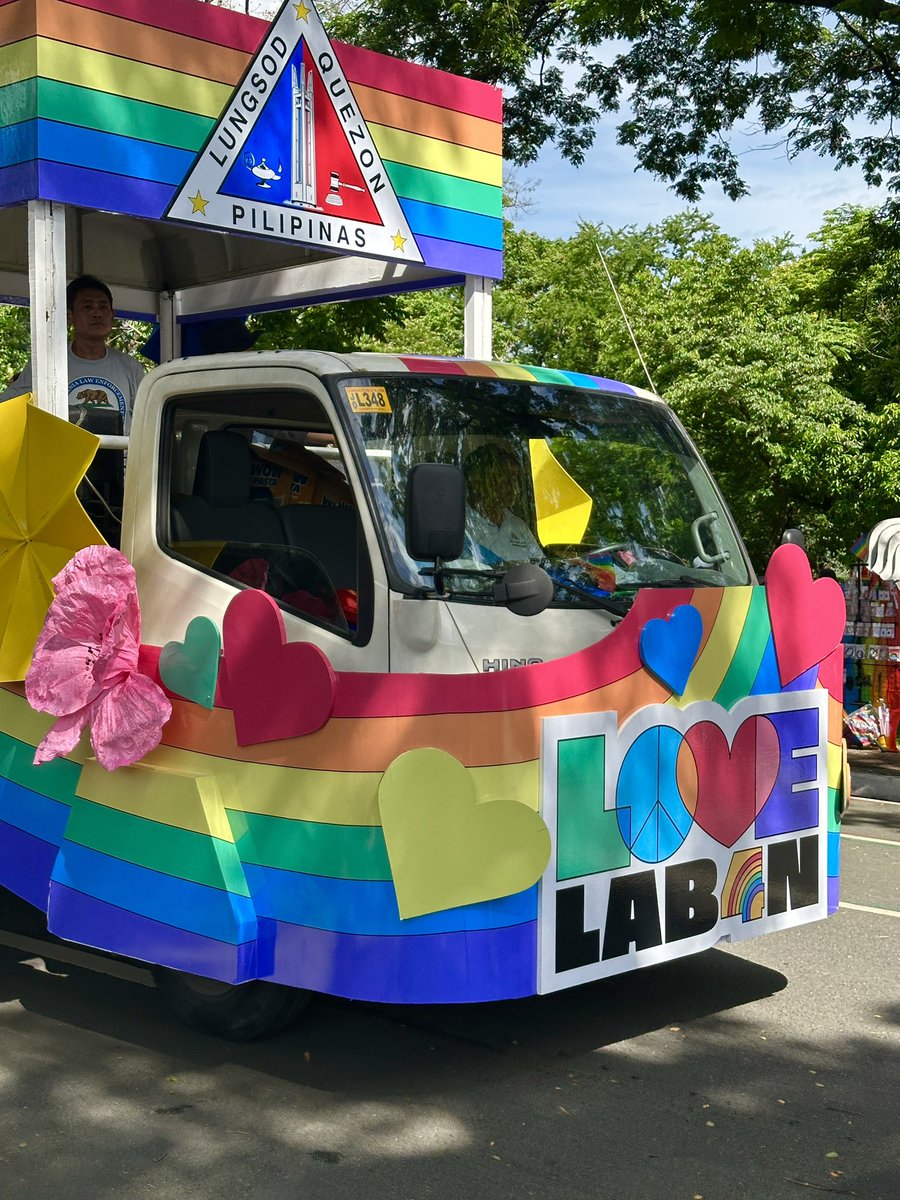 noedeguia's tweet photo. Happy Pride 🏳️‍🌈💕😊 https://t.co/b7ba9YoG4n
