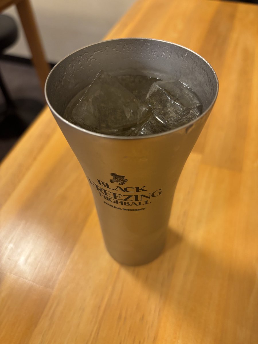 buoyantpath6806's tweet photo. 飲み飲み🥰 https://t.co/u04rCdLzKQ