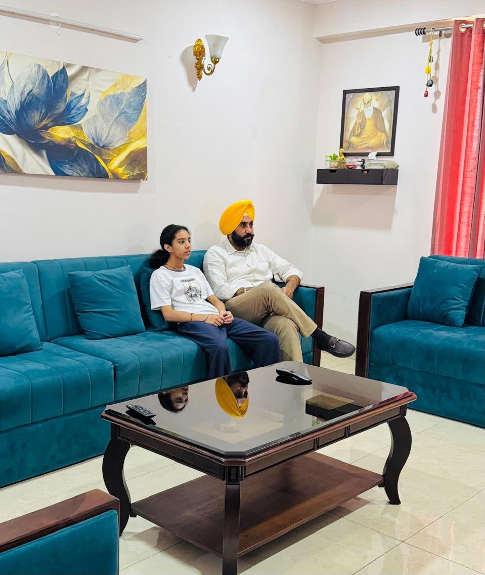GurveerBrar's tweet photo. Tuned in to Hon’ble PM Sri Narendra Modi Ji’s #MannKiBaat from Jaipur today.
His insightful reflections on #VocalForLocal, innovation, natural farming, yoga, and self-reliance articulated India’s resolve to build an inclusive, sustainable and self-reliant future. https://t.co/9tmLVtitqW