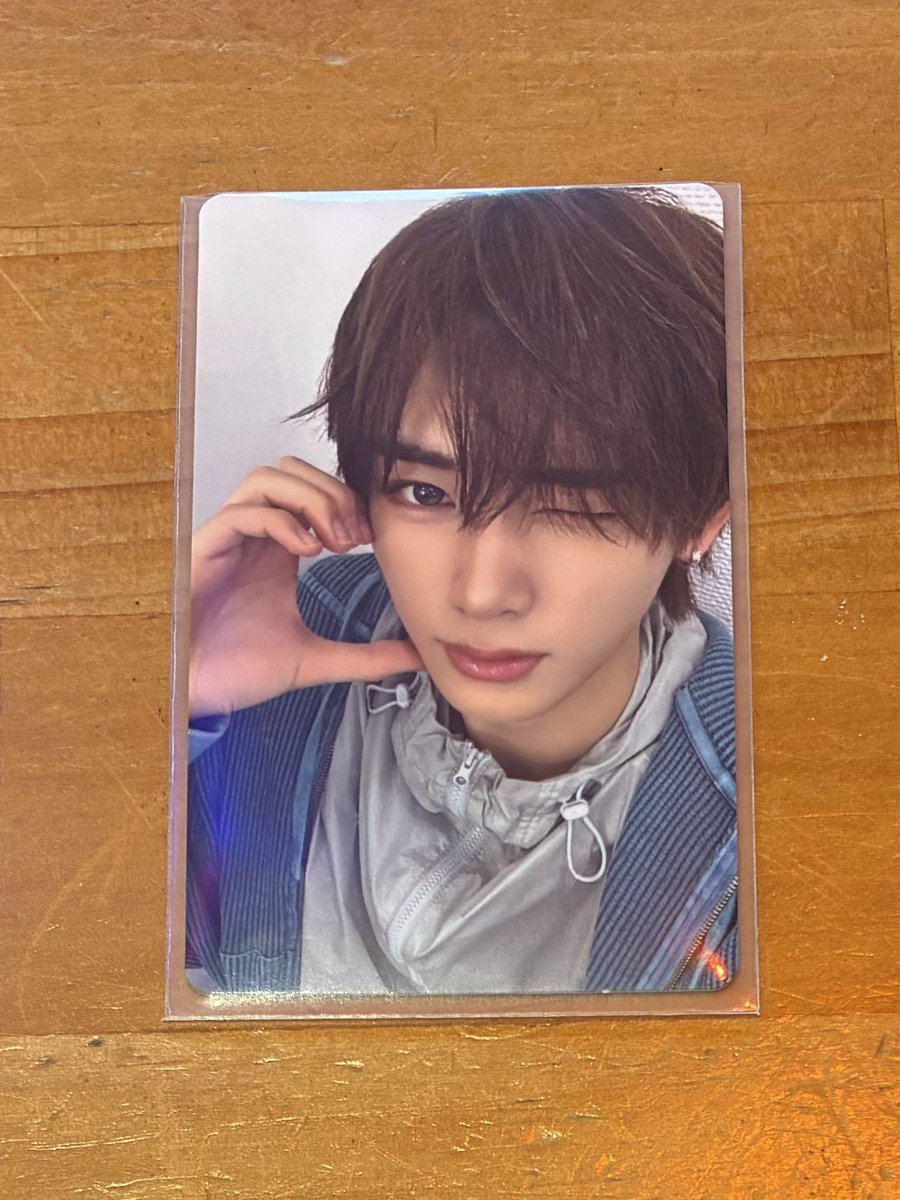_1pyz's tweet photo. ALD1 ALPHA DRIVE ONE トレカ 交換 グッズ ファンコン FCトレカ

求:サンウォン　（何日でも）
譲:アンシン　（2日目）

現在会場付近におります‼️
公演後の交換お願いします🙏🏻🙇🏻‍♀️
気軽にお声掛けください🎶 https://t.co/p2UyHgpA38