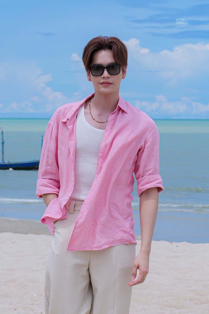 ploysandy_'s tweet photo. คือกะว่าล้มชีวิตเดกสาวทั้งหาดเลยล่ะ 🩷✨️🫶🏻

@Markjrtn ⋆𐙚₊˚⊹  #markjrtn

DRALLY BLISS MARKJRTN D2

#DrAllyinHuahinxMarkDay2 https://t.co/jn7hqU22nb
