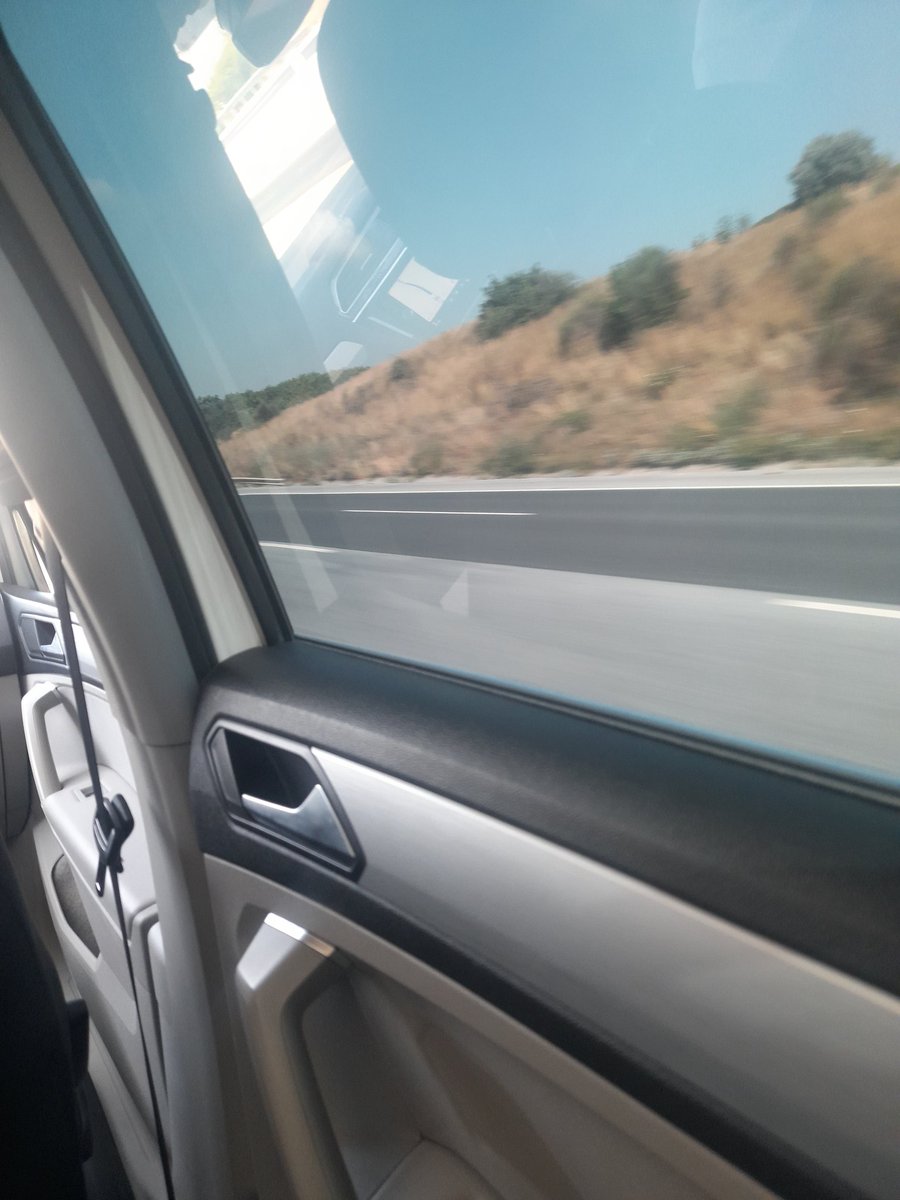 KartalSevdamm's tweet photo. Gezmeler...!
GÜNAYDIN 🦅
#Pazar
#Umutlar https://t.co/IpLicQQU4f