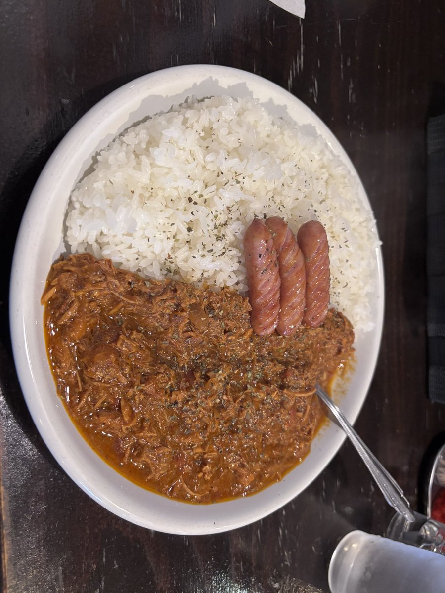 kawauchi2019's tweet photo. #函館マラソン 前夜のカレーは #マサラカリス へ。

ご飯の量が明示されていたので間違える心配がなくて良かったです。

以前、小いけも勧められましたが元祖か本店かわからなくなったので今回はやめました。

#函館ラーメン の #養和軒ぷらす のスープも美味しかったです。 https://t.co/0szGzKkPDr