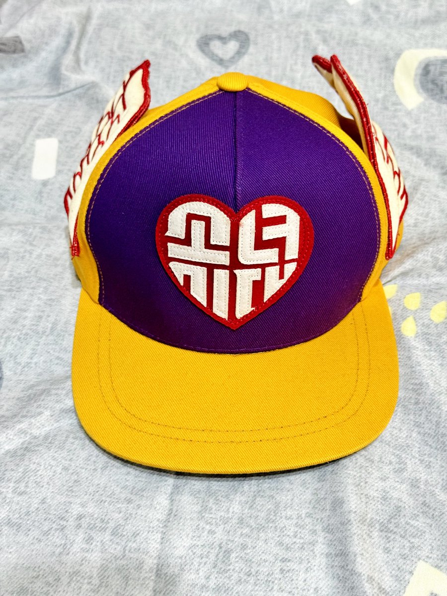 Y530_B603's tweet photo. 昨天整理房間發現以前買的少時週邊帽子...有人要嗎?🫣
是2013年 #IGAB 的娥娥款
#SNSD #YOONA #소녀시대 #윤아 https://t.co/6Dv1xqnzbp