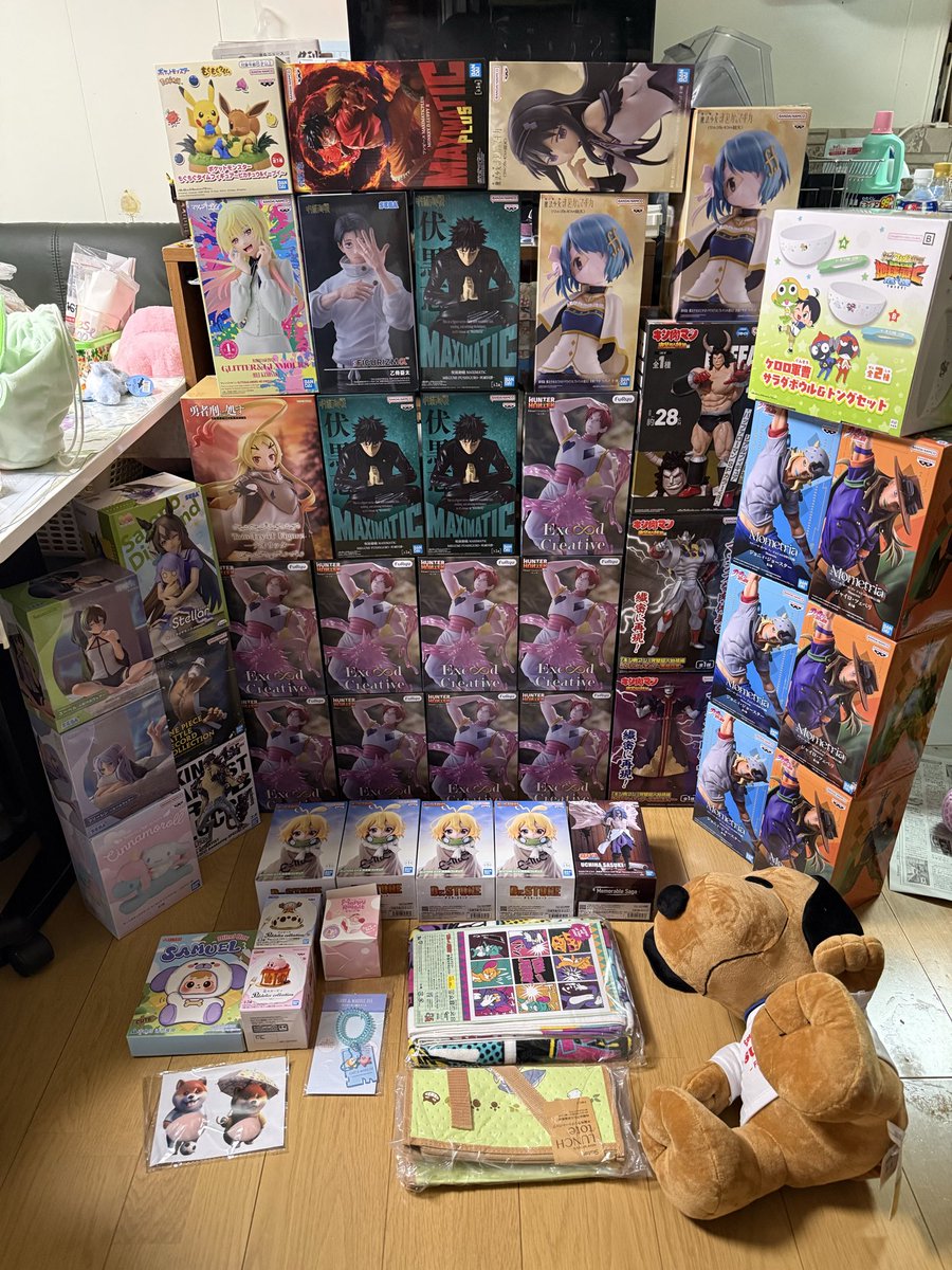 oriiinu's tweet photo. 家族でグランドオープン初日開店凸
青果と卵は行列すごすぎて…大盛況でした
橋渡しもフックも全体的に取りやすかったです🫶🫶
よねやんさん忙しそうでステッカー断念…
忙しく大変なのに店員さんの接客も丁寧で良かったです
#トレトレ倉庫宮崎店
#縁日堂
#マンガ倉庫日向店
#ハピピランド日向店 https://t.co/nckJ2wFNkm