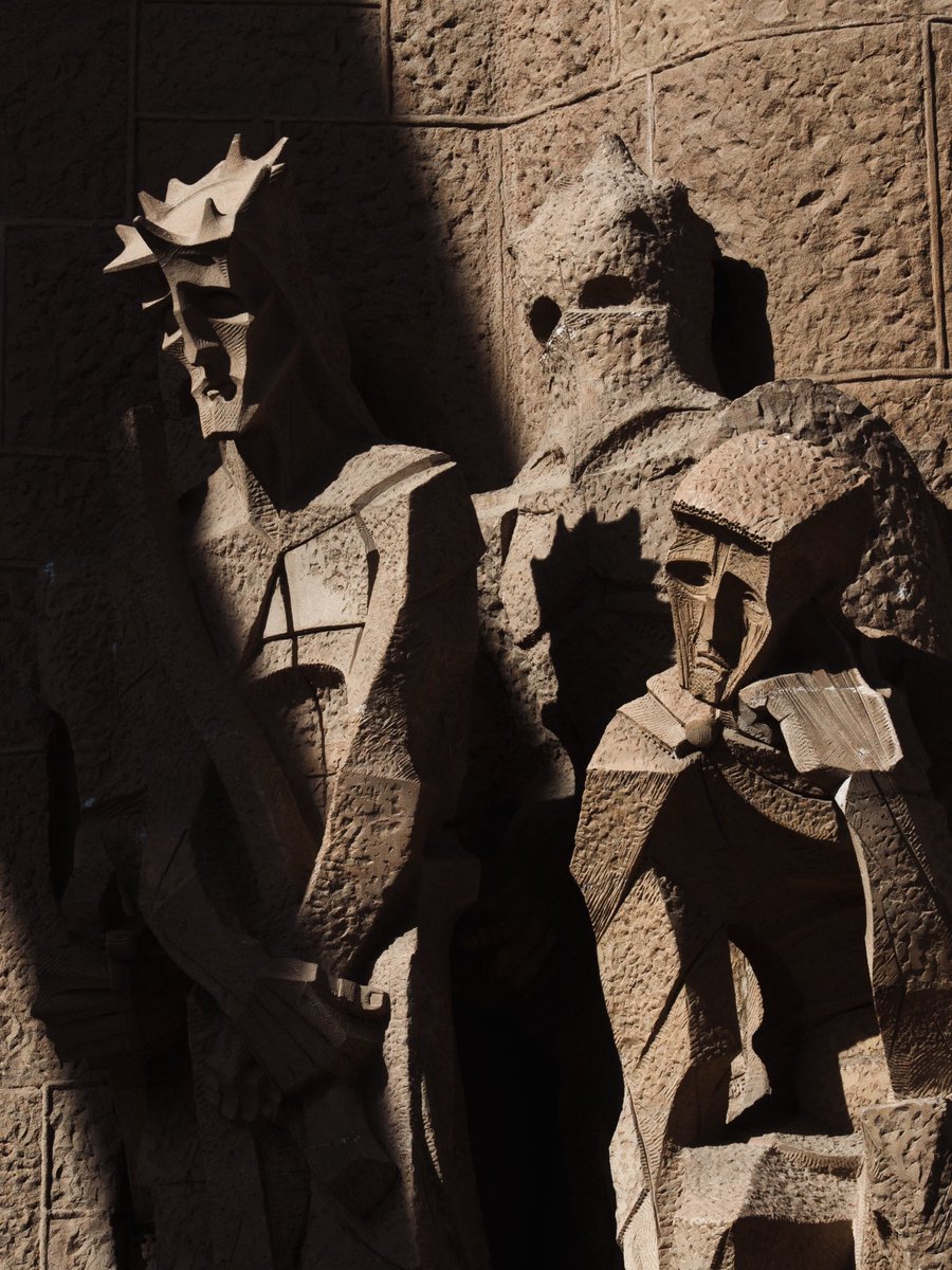 derryainsworth's tweet photo. Sagrada Família - Barcelona https://t.co/CtDR6NNXbz