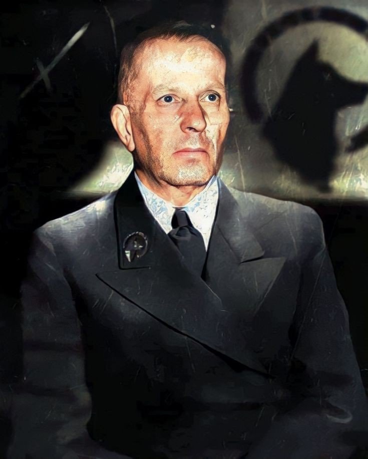 ulkucuhareketr's tweet photo. Hüseyin Nihal Atsız:

"Bazı konular vardır ki onlar asla şakaya gelmez. Bayrakla alay edemezsin, millî tarihle eğlenemezsin, Kuran'ı mizah konusu yapamazsın.

Bunlar millî mukaddesattandır. Millî mukaddesatı olmayan millet; millet değil hayvan sürüsüdür." https://t.co/blfL0cSuy3