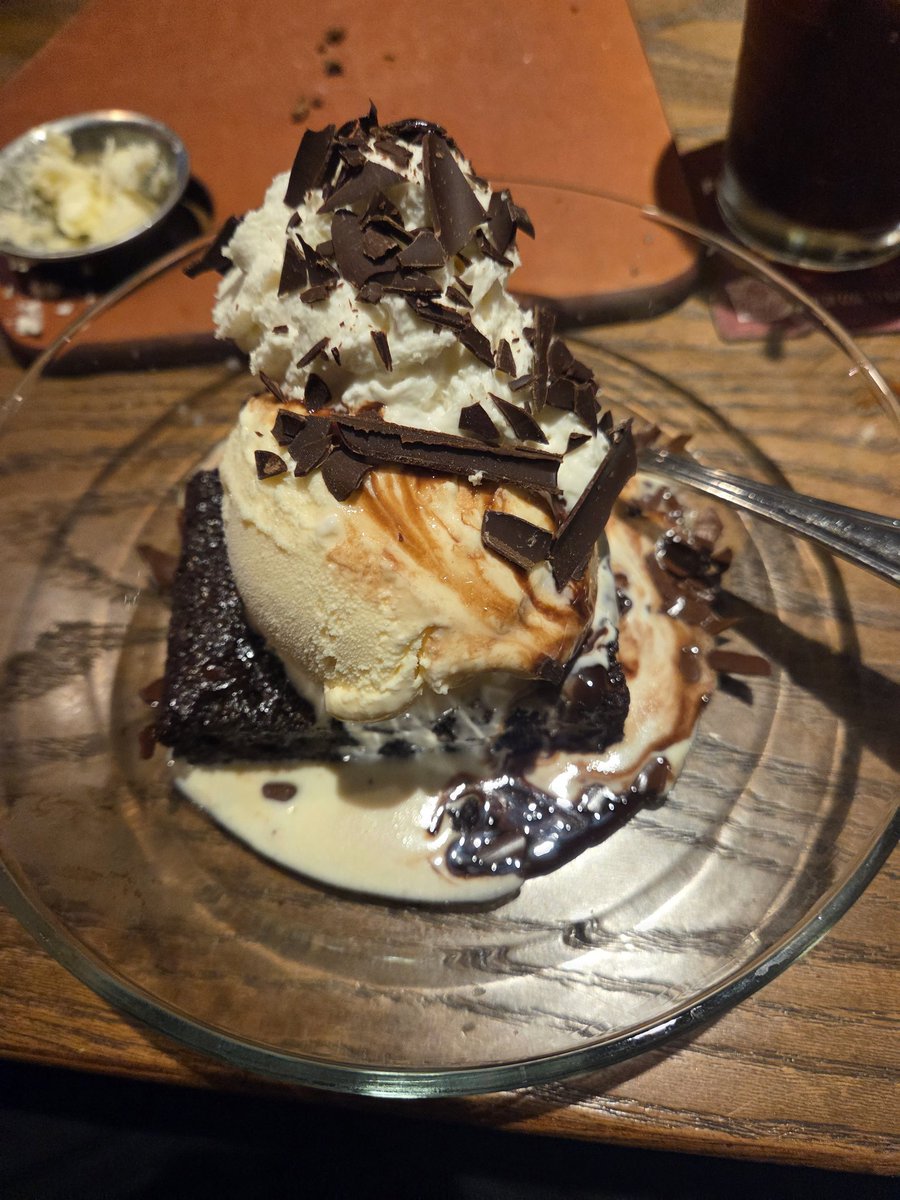 RickGoldschmidt's tweet photo. #birthdayweekend https://t.co/scwqHukpyB