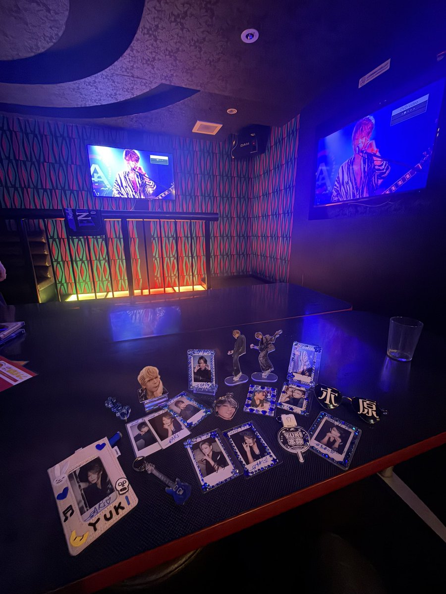 C_YUKIPOCKER's tweet photo. 柵カラ🎤めっちゃ楽しかったねー💙🥳
3時間も、遊んだ‼️(笑) https://t.co/Tt70lSRFkm