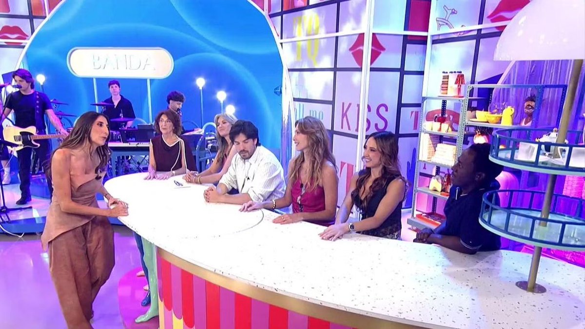 Dos30TV's tweet photo. El ESTRENO de #ElShowDePaz en la tarde de @telecincoes firma un 7.8% de share y una media de 638.000 espectadores

➡️ Más de 2.1 millones de espectadores conectaron en algún momento con el programa

➡️ Seguiremos atentos a su evolución

#QueVivaLaTele #Audiencias https://t.co/byH3533vAg