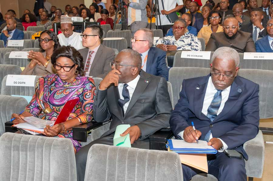360Congo's tweet photo. La succursale de la Banque des États de l'Afrique centrale (BEAC) au Congo a inauguré un Bureau d'information sur le crédit (BIC) à Brazzaville afin de promouvoir la transparence et de réglementer l'octroi de crédit dans le secteur financier.

#Congo https://t.co/UFML6BaQ55