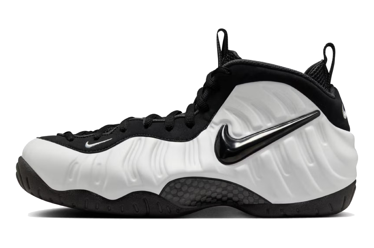 sneakeragenda's tweet photo. 📆 UPCOMING 📆
Deze Glow in the Dark dropt dit najaar.

🔗 https://t.co/b5SC62gPRP
👟 Nike Air Foamposite Pro PRM - Glow in the Dark (IV6246-100)

#glow #kotd #premium #halloween https://t.co/eXCfbAukIV