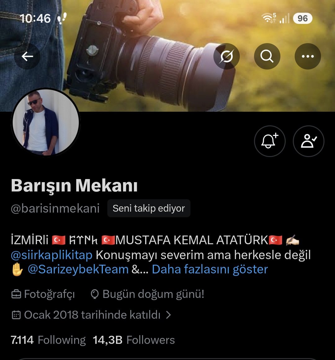 demir__1923's tweet photo. Ta Twitter'ın ilk günlerinden bu yana hayatıma giren en güzel insanların başındasın...
Doğum günün kutlu olsun Barış'ım. 🎂
Sen bana dost, kardeş, arkadaş, sırdaş; en zor zamanlarımda güç oldun. Varlığın, dostluğun ve yüreğin benim için her zaman çok kıymetli.
İyi ki varsın.Sarı Zeybeybek ailemizle birlikte daha nice sağlıklı, mutlu, sevgi dolu yıllara ve nice güzel anılar biriktirmeye... 
Seni çok seviyorum şiir yüreklim. 🤍🥰🎂🎁🎉   @barisinmekani
