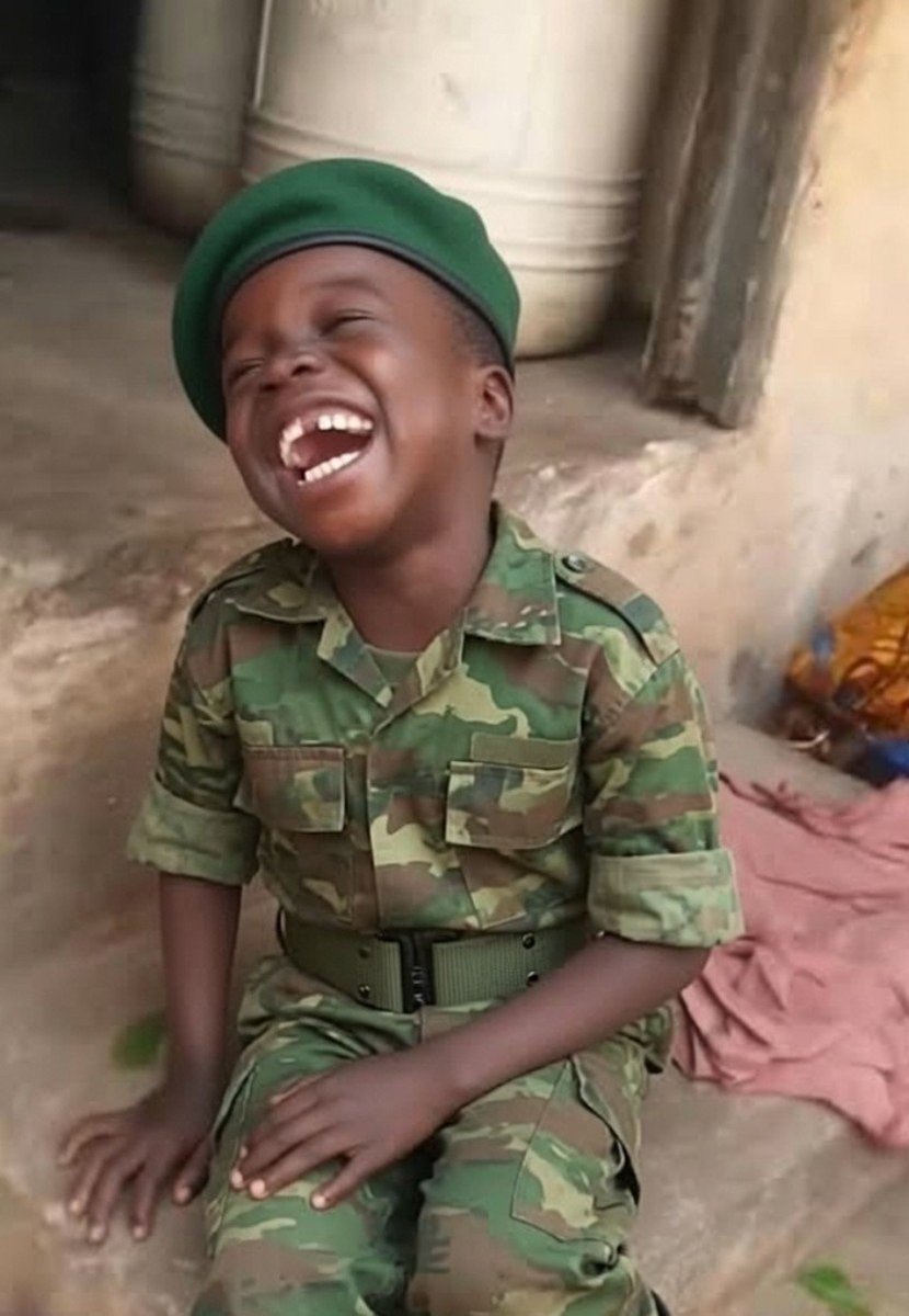 GabrielBuule's tweet photo. What if there's a burning  story that is happening soon , and they don't want an independent media outlet to break it🤫 What if, they want to announce something 🤔 

#JournalismIsNotAcrime. https://t.co/yReKfKVfBa