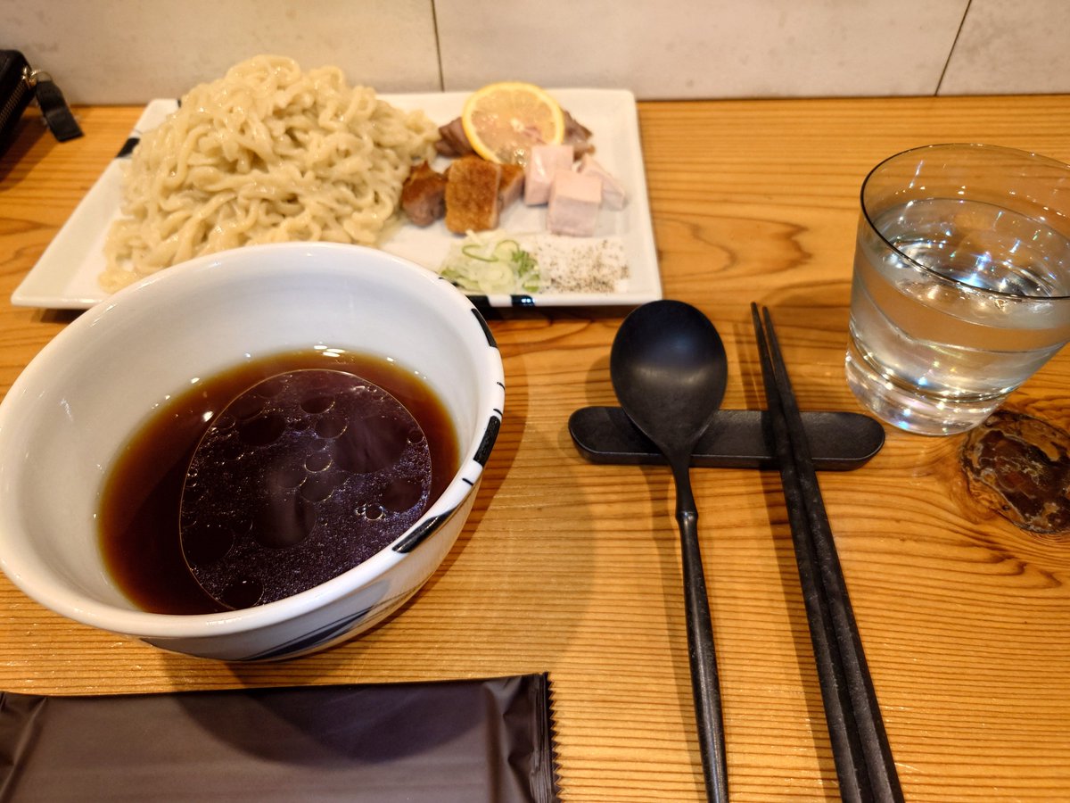 river_extend's tweet photo. 6/25、かねかつ
かねかつSP麺大盛り
ご馳走様でした。 https://t.co/e44lLWLjT7