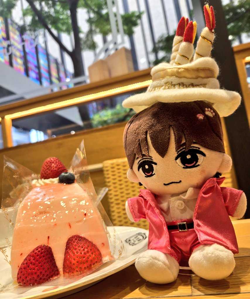 01o_mi3's tweet photo. 今日はこの前観劇したときに行けなかった俺節原画展にリベンジとしめちゃんのお祝いしてきた〜🎉 https://t.co/VOk537Qpqc