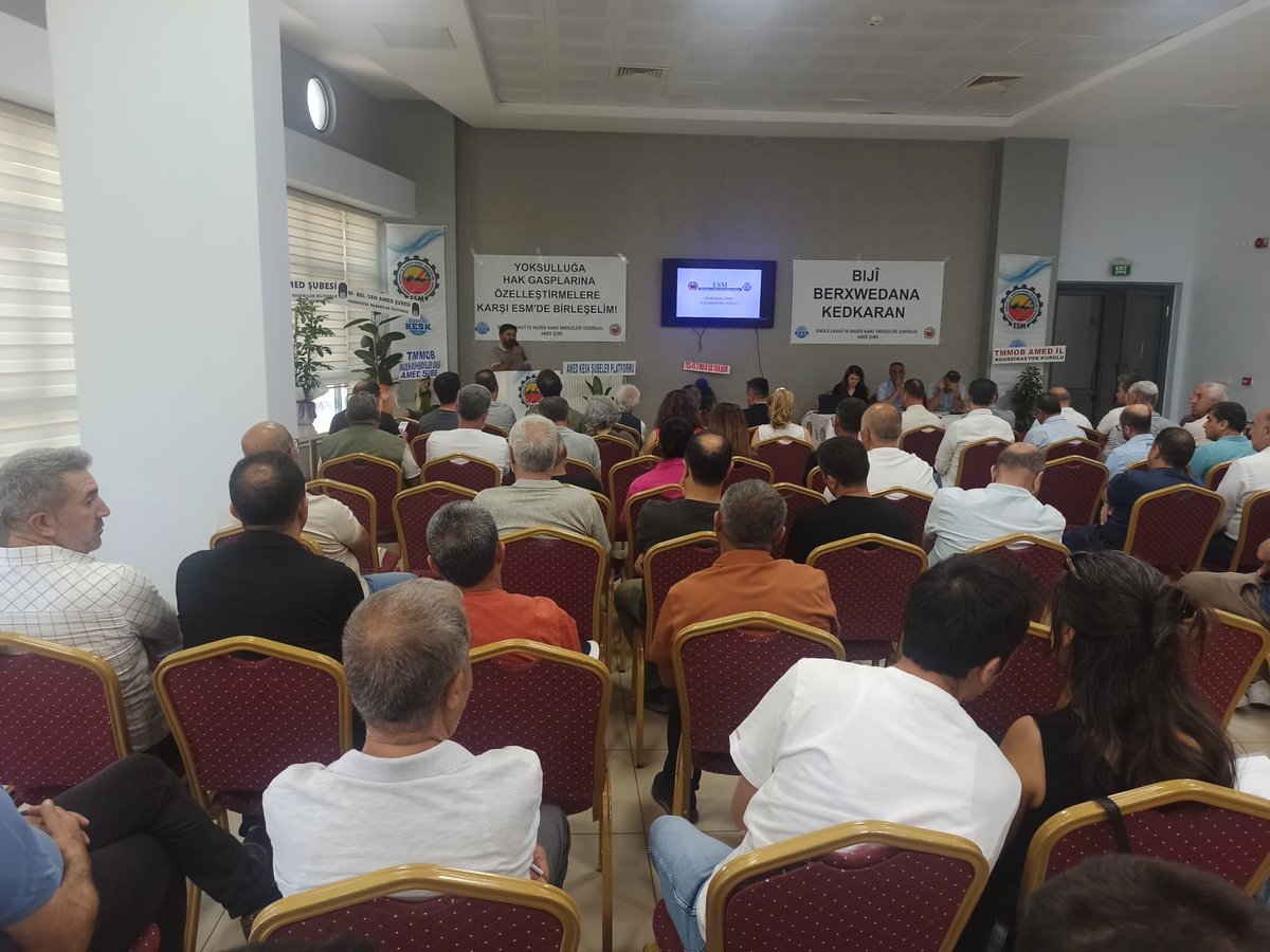 amed_esm's tweet photo. ESM Amed Şubesi olarak 9. Olağan Genel Kurulumuzu gerçekleştirdik. 

Önümüzdeki dönemde de örgütlülüğümüzü büyütmeye, daha güçlü bir sendikal yapı oluşturmaya, emekçilerin hak ve çıkarlarını savunmaya ve emek, demokrasi, barış mücadelesinin savunucusu olmaya devam edeceğiz. https://t.co/t6zX1zd7S1