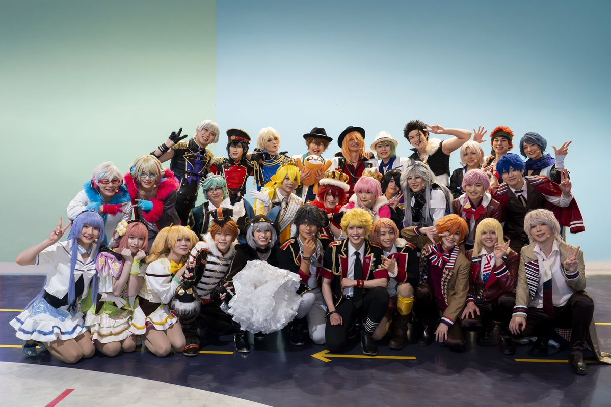 butai_ichu's tweet photo. プロデューサーの皆様へ

約9年間続けてきたアイ★チュウ2.5次元舞台がついにファイナルを迎え、無事に全員で走り抜けることができました！
ここまで一緒に歩んでくださった出演者の皆様、そして何より温かく支えてくださったプロデューサーの皆様、本当にありがとうございました！

＃アイチュウ　
#舞台アイチュウ