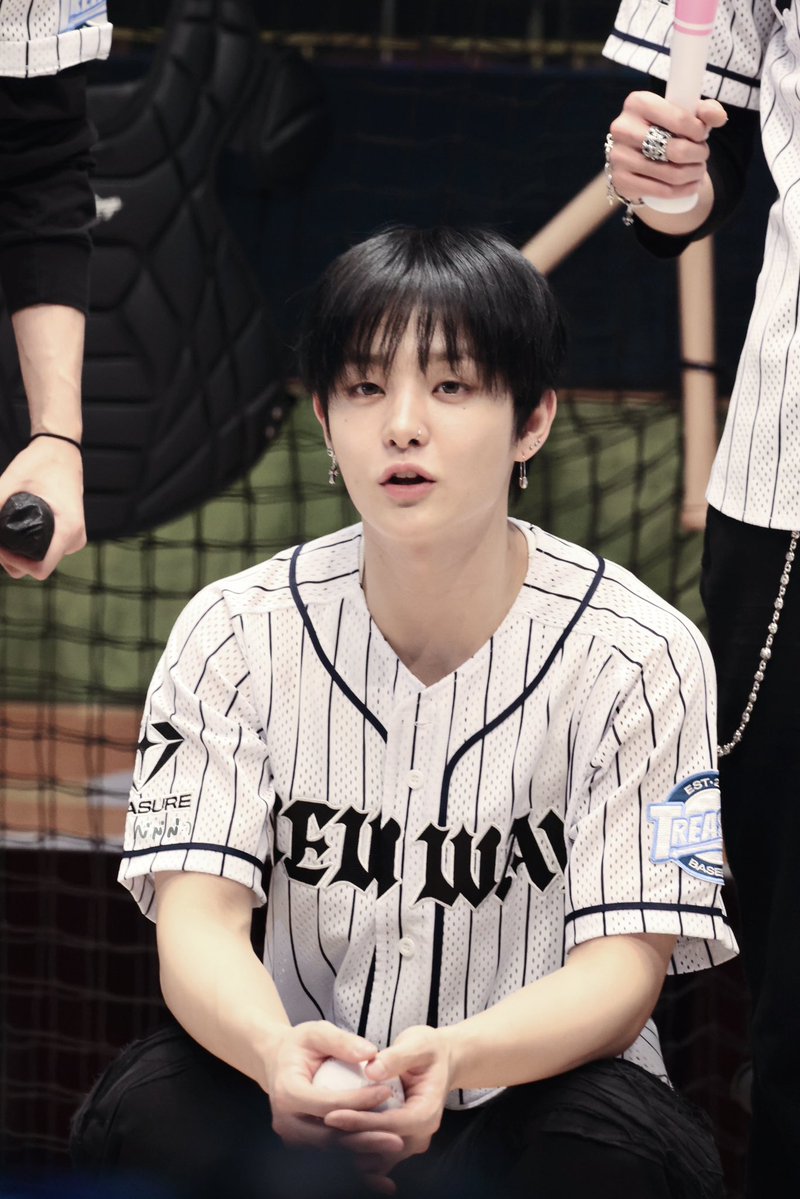 hoonini87's tweet photo. 260628

o̴̶̷ o̴̶̷̥ 

#지훈 #JIHOON  #ジフン  #TREASURE https://t.co/hKIUuanLkq