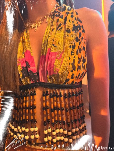 ultmaraiah's tweet photo. A closer look on Aiah’s top for Step Back Performance Visualizer. Galing and ang ganda 🔥 

📸: icavillanueva (ig) https://t.co/haBtFQft68
