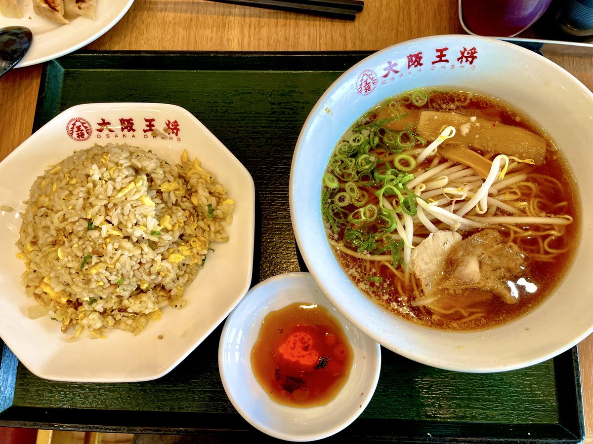ch_io777's tweet photo. ラーメンと炒飯作った‼️
めちゃくちゃ上手く出来て神‼️₍ ᐢ. ̫ .ᐢ ₎ https://t.co/ws311LJc2y