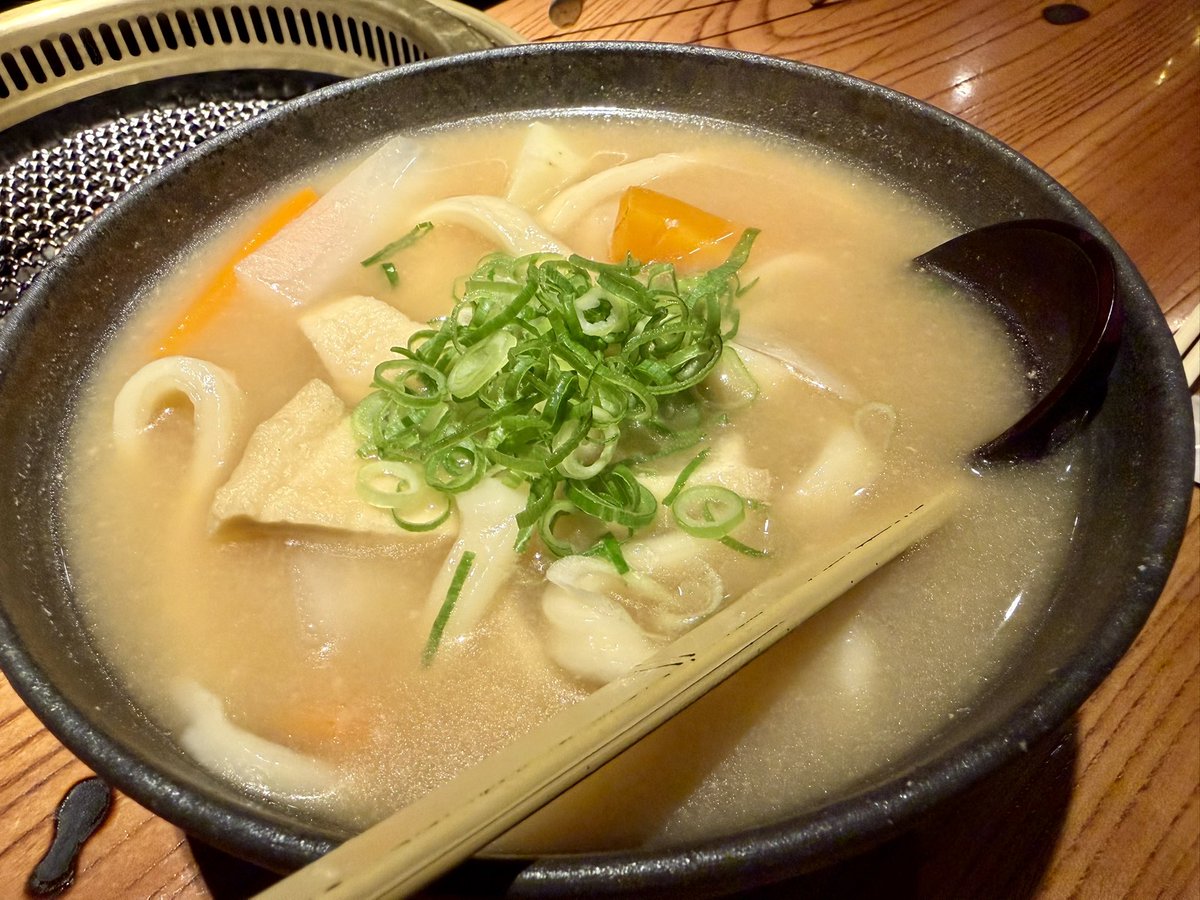 chopin's tweet photo. 9軒目 焼肉なかむら 
打ち込みうどん…と焼肉
⁡
#焼肉なかむら #打ち込みうどん #2026春讃岐うどんツアー https://t.co/5da477QTeD