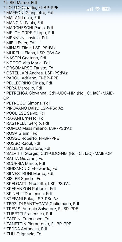 jxgiuliano's tweet photo. Questi sono i nomi dei Senatori e i relativi partiti che hanno approvato il #ddlSparatutto al Senato.
Da ricordare al momento del voto.
(Grazie a Raffaella) https://t.co/GCBAom41gY