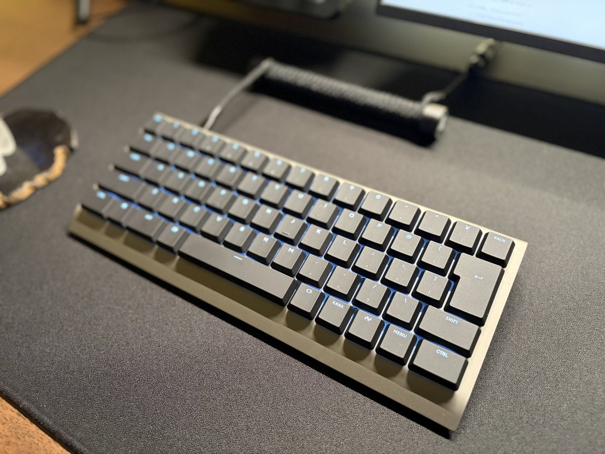 maekawa22's tweet photo. キーボード新しく買いました！
#desksetup https://t.co/kBh11PCGot