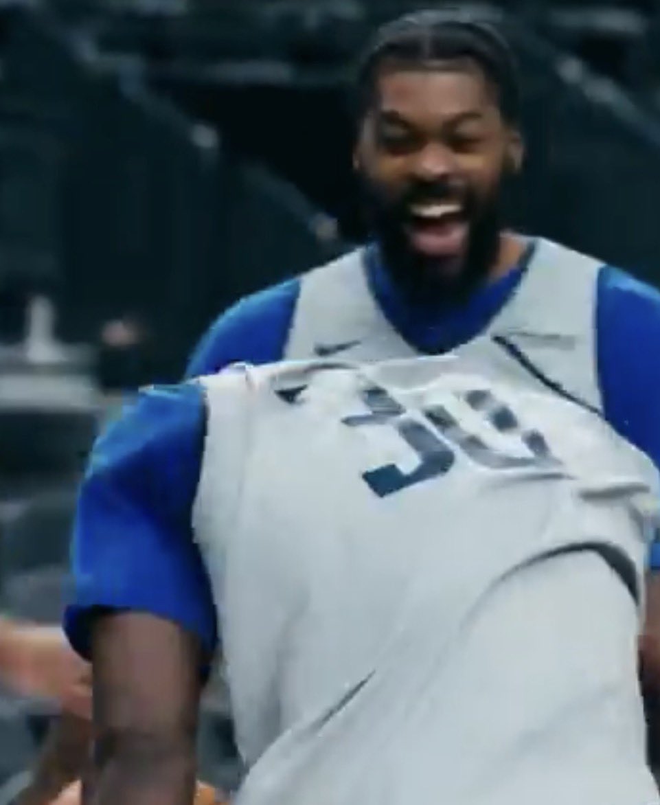NationMffl's tweet photo. 😂😂😂😂😂 https://t.co/IxJOSmAXEd