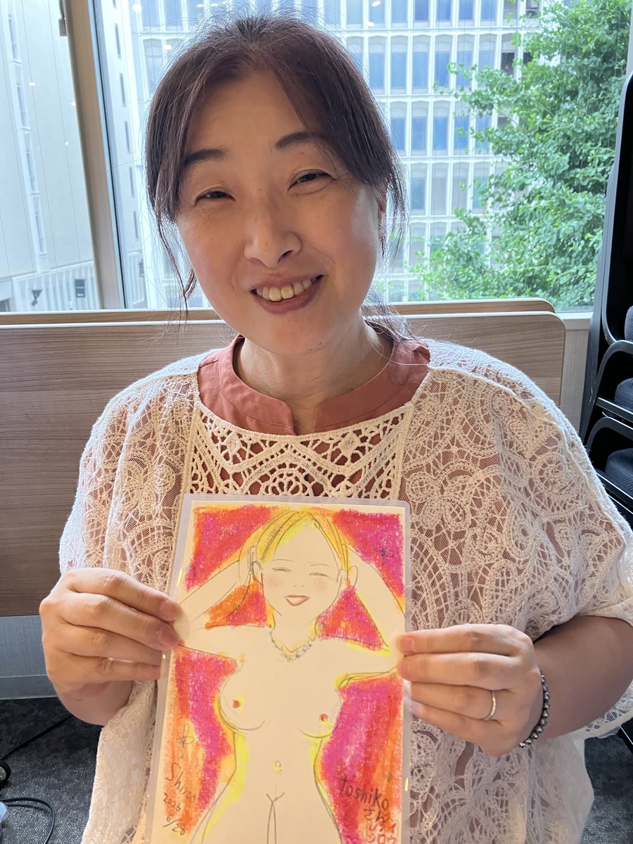 460shiroo's tweet photo. 新宿華やぎマルシェ終了
ハッピーキラキラ似顔絵＆妄想ヌード
ありがとうございました！ https://t.co/AfAdpiKvtH