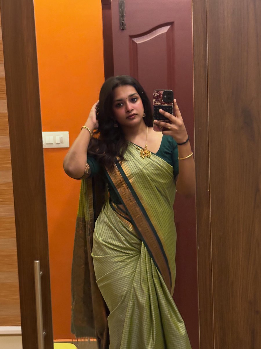actresswoods's tweet photo. Sri Harini ✨️💚

#SriHarini #Harini https://t.co/Gju57Zk8TF